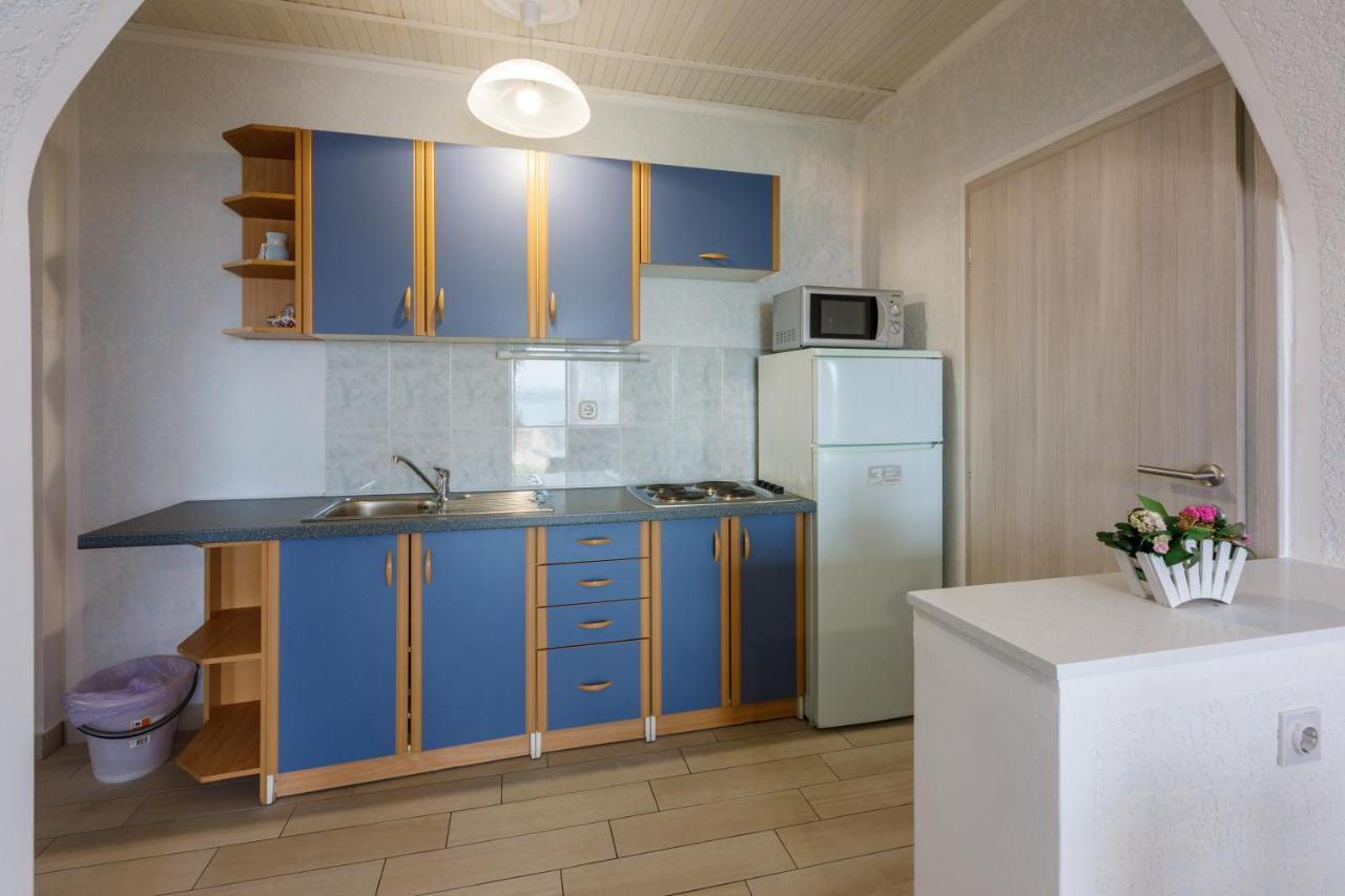 Apartmani Visnja Crikvenica Eksteriør billede