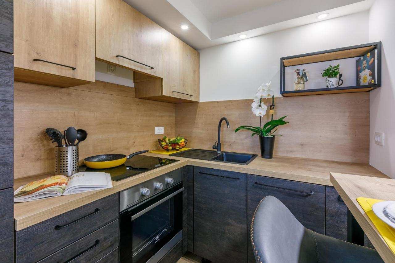 Apartmani Visnja Crikvenica Eksteriør billede