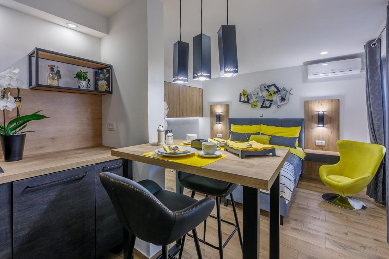 Apartmani Visnja Crikvenica Eksteriør billede