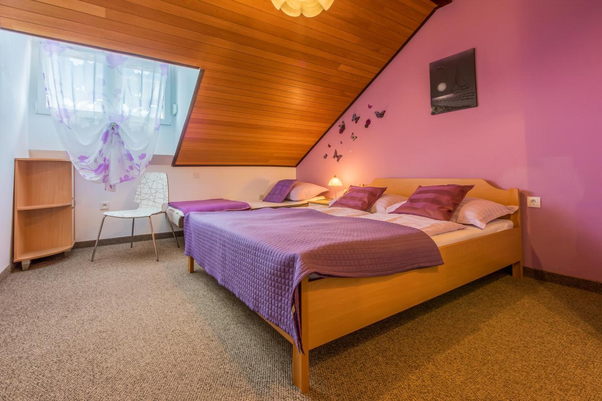 Apartmani Visnja Crikvenica Eksteriør billede